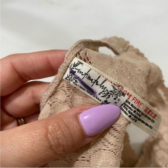 Free People NWOT bralette size‎ medium - Picture 4 of 5